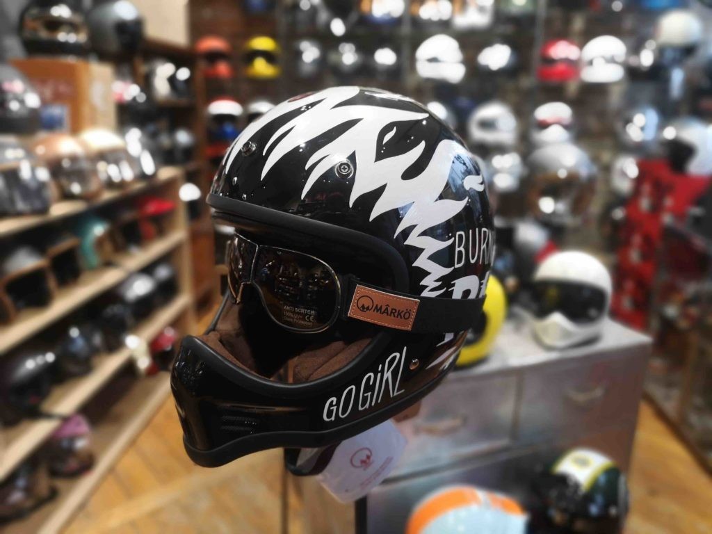 Casque et équipement moto